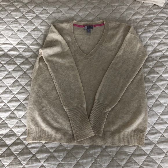 Cashmere V-Neck Sweater Medium Oatmeal - Picture 1 of 4